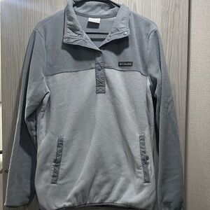 Columbia Gray Women's Fleece Sweater